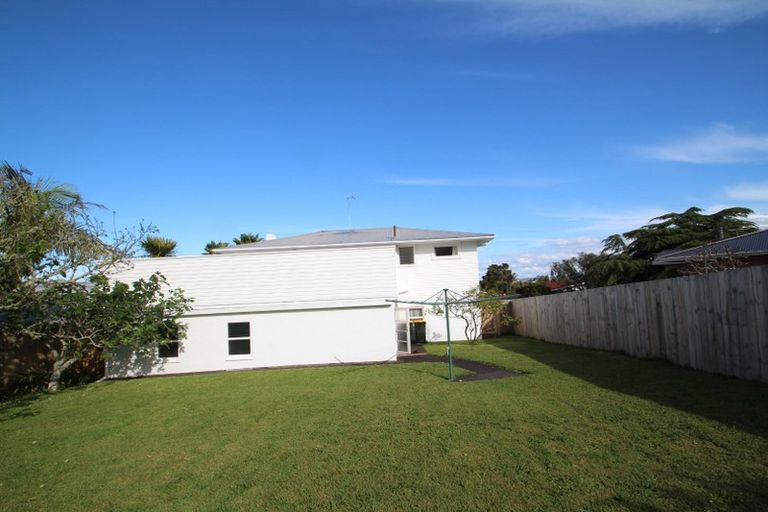Photo of property in 23 Holland Road, Hillcrest, Auckland, 0627