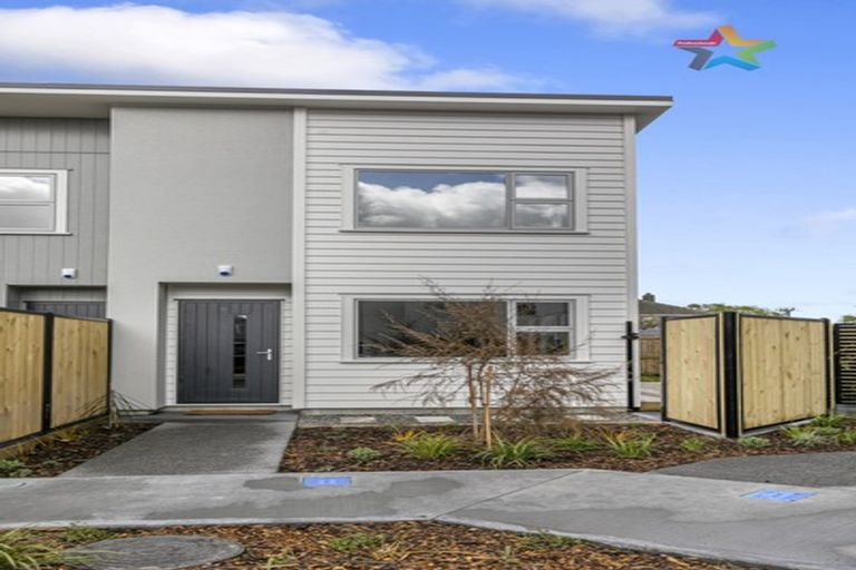 Photo of property in 7 Mcgrath Way, Taita, Lower Hutt, 5011