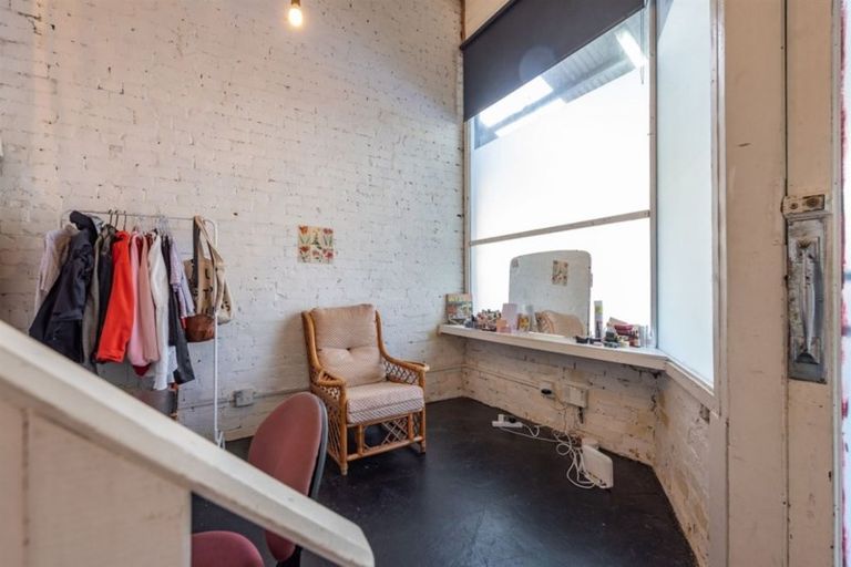 Photo of property in 106 Aro Street, Aro Valley, Wellington, 6021