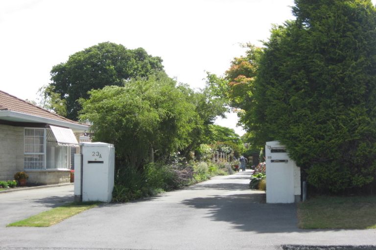 Photo of property in 2/23 Jacksons Road, Merivale, Christchurch, 8014