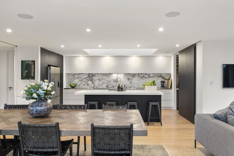 Photo of property in 48 Parkhill Road, Mellons Bay, Auckland, 2014