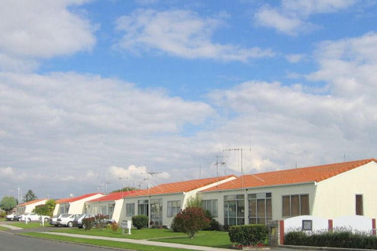 Photo of property in Rsa Village, 10 Macville Road, Mount Maunganui, 3116