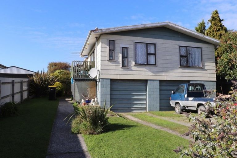 Photo of property in 203 Regent Street, Heidelberg, Invercargill, 9812