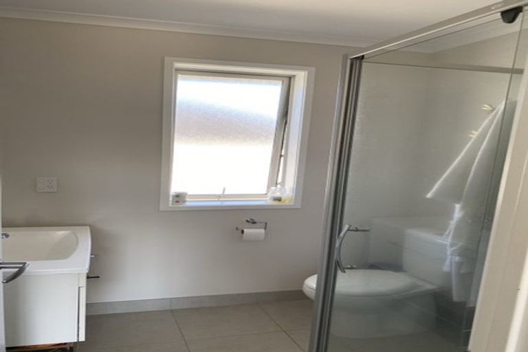 Photo of property in 2 Balmore Crescent, Pokeno, 2402