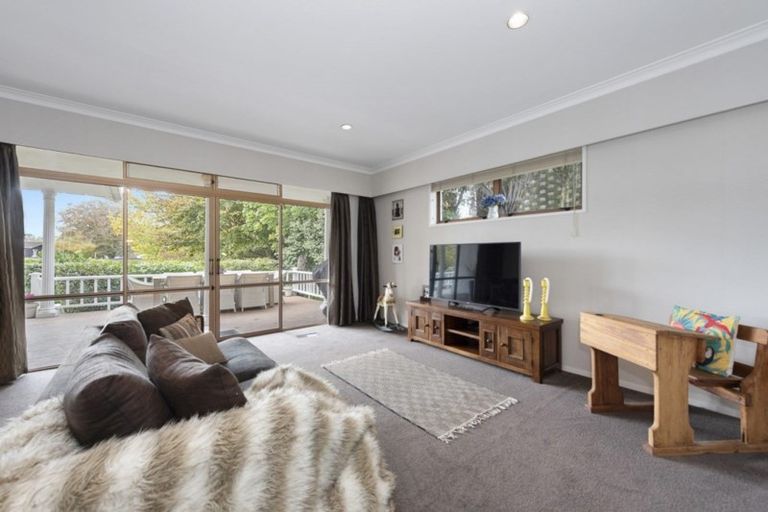 Photo of property in 22 Marnane Terrace, St Andrews, Hamilton, 3200