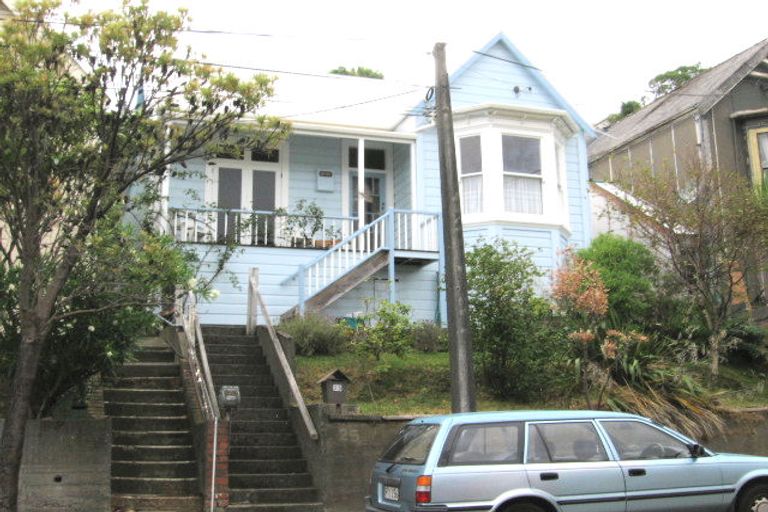 Photo of property in 25 Princess Terrace, Newtown, Wellington, 6021
