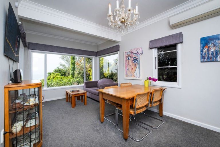 Photo of property in 114 Thompson Road, Bluff Hill, Napier, 4110