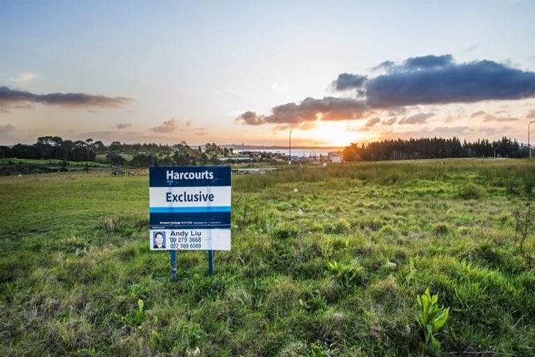 Photo of property in 17 Hapukupuku Avenue, Beachlands, Auckland, 2018