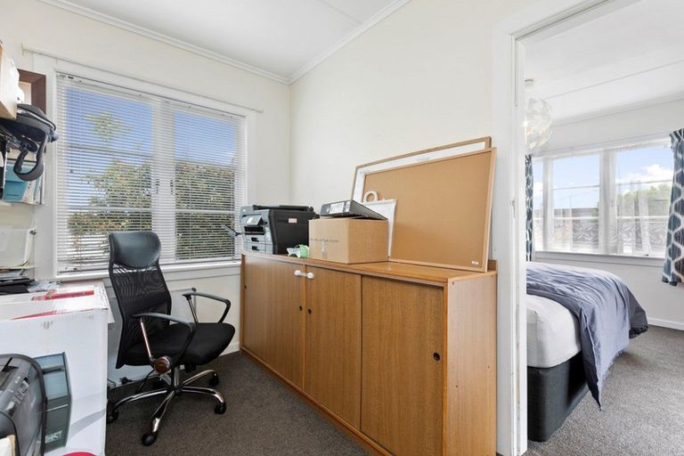 Photo of property in 24 Rushton Avenue, Otumoetai, Tauranga, 3110