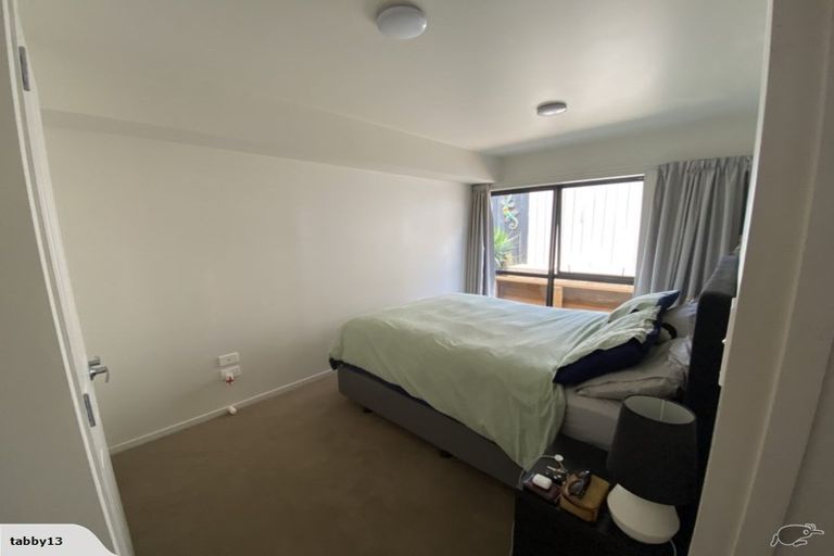 Photo of property in 212 Schnapper Rock Road, Schnapper Rock, Auckland, 0632