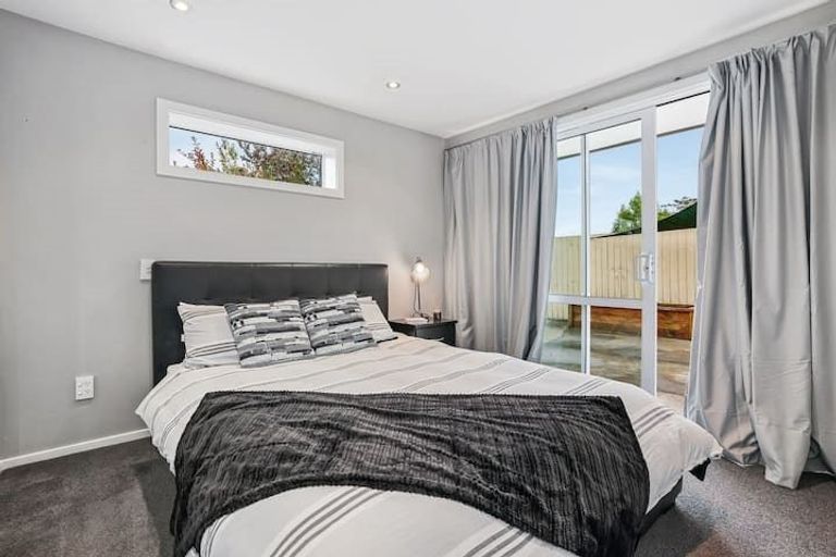 Photo of property in 9a Quinton Place, Bishopdale, Christchurch, 8053