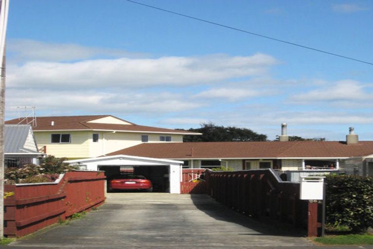 Photo of property in 26a Dorset Street, Levin, 5510