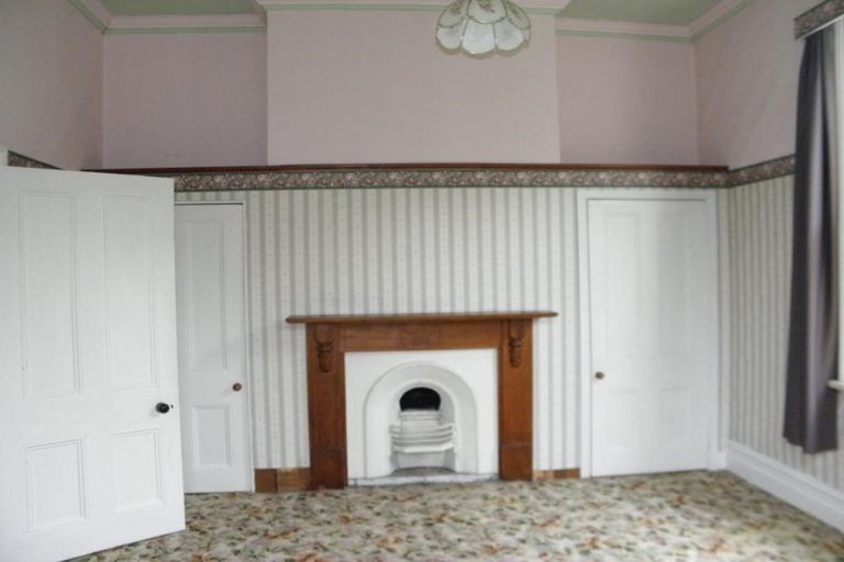 Photo of property in 24 Meldrum Street, Winton, 9720