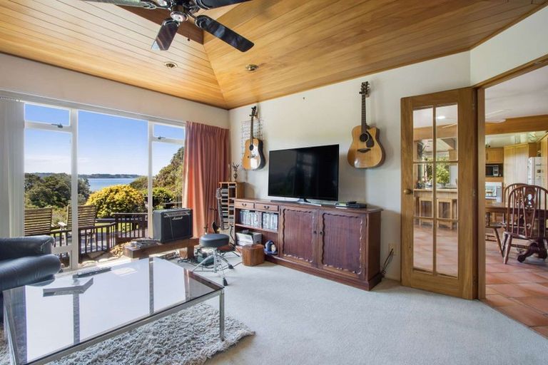 Photo of property in 155 Tanners Point Road, Tanners Point, Katikati, 3177