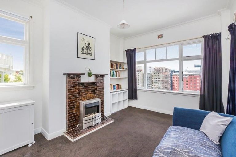 Photo of property in 3 Talavera Terrace, Kelburn, Wellington, 6012