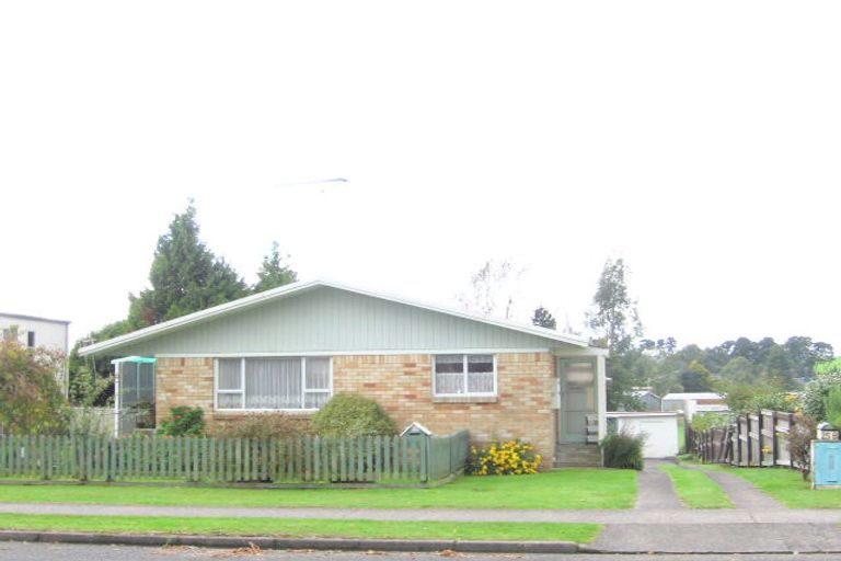 Photo of property in 25b Pohutukawa Drive, Tokoroa, 3420