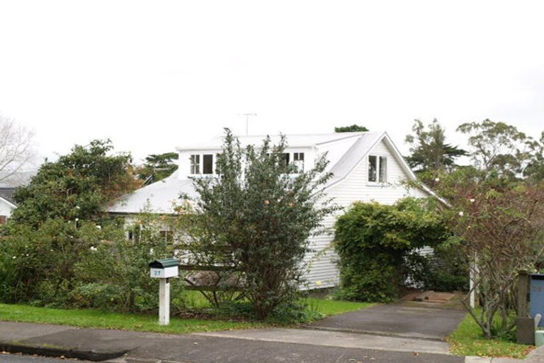 Photo of property in 27 Cockle Bay Road, Cockle Bay, Auckland, 2014