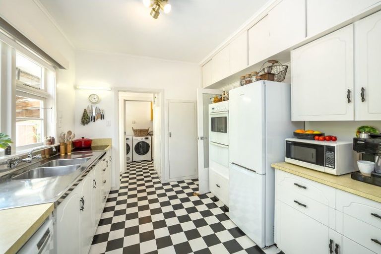 Photo of property in 431a High Street South, Carterton, 5713