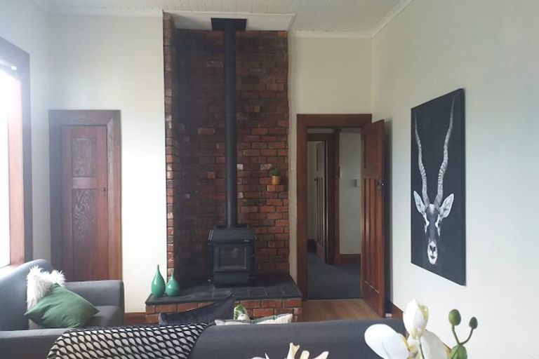 Photo of property in 74 Dalry Street, Wallacetown, 9816