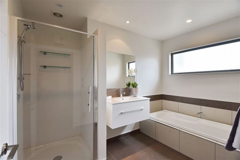 Photo of property in 66 Aidanfield Drive, Aidanfield, Christchurch, 8025