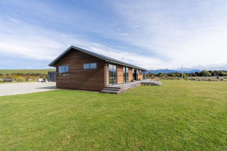 Photo of property in 877 Manapouri Te Anau Highway, Te Anau, 9679