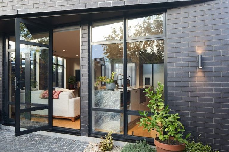 Photo of property in 31 Tonbridge Street, Merivale, Christchurch, 8014