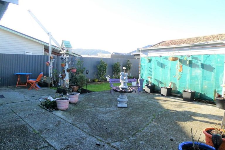 Photo of property in 41 Blake Street, Blaketown, Greymouth, 7805