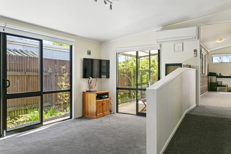 Photo of property in 65 Rangiamohia Road, Turangi, 3334