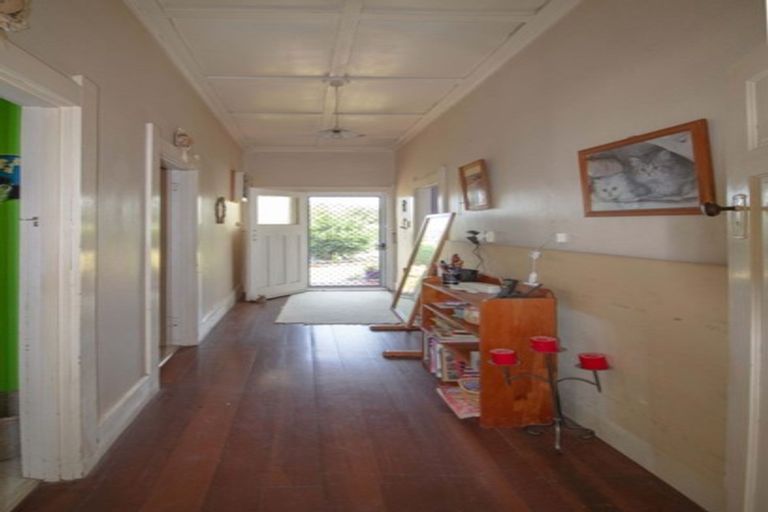 Photo of property in 13 Carlyle Street, Te Aroha, 3320