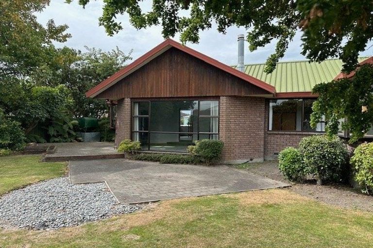 Photo of property in 29a Dunbarton Street, Redwood, Christchurch, 8051