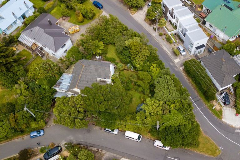 Photo of property in 51 Tarawera Road, Johnsonville, Wellington, 6037