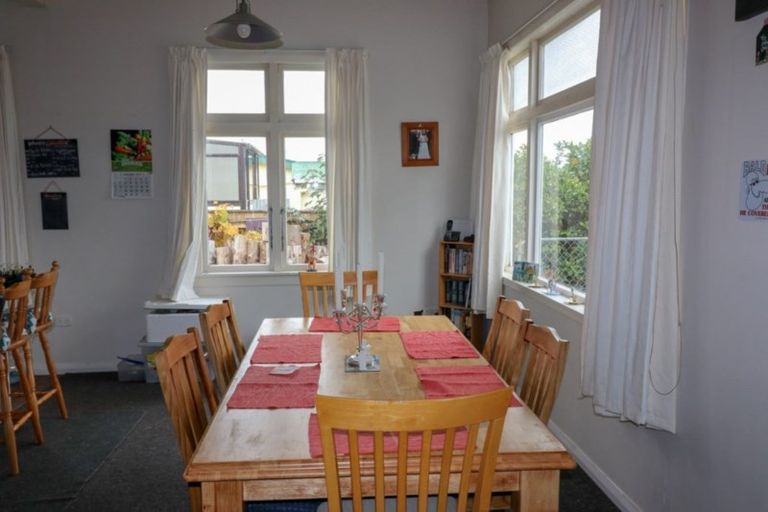 Photo of property in 68 Barraud Street, Dannevirke, 4930