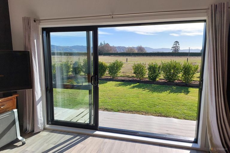 Photo of property in 8 Minnie Street, Waimate, 7980