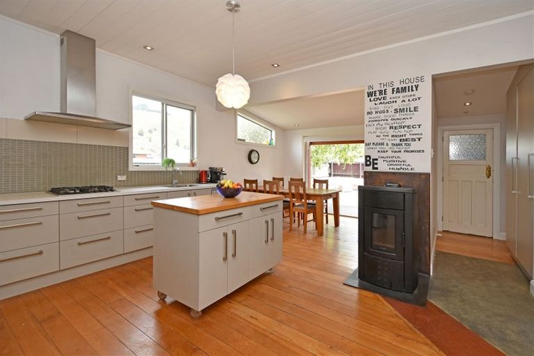 Photo of property in 38 Dryden Street, Sumner, Christchurch, 8081
