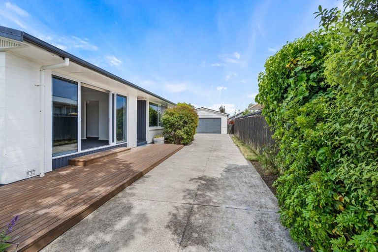Photo of property in 109 Effingham Street, North New Brighton, Christchurch, 8083