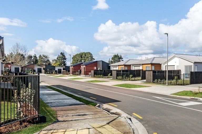 Photo of property in 115 Battalion Drive, Papakura, 2110