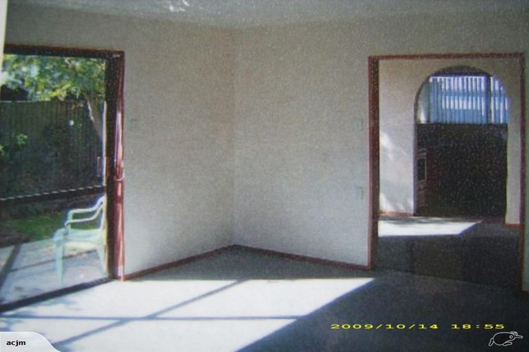 Photo of property in 4/12 Lyndon Street, Riccarton, Christchurch, 8011