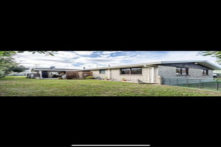 Photo of property in 208 Flaxmere Avenue, Flaxmere, Hastings, 4120