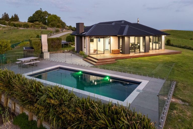 Photo of property in 203 Oliver Road, Te Miro, Cambridge, 3496