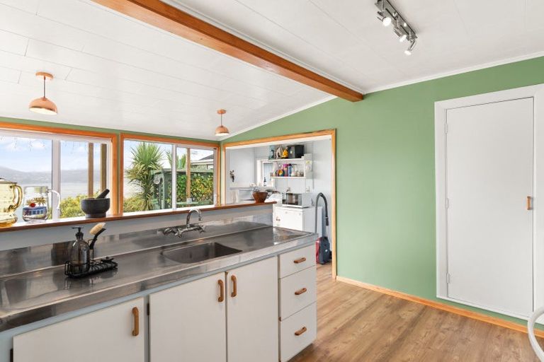 Photo of property in 43 Harrington Street, Port Chalmers, 9023