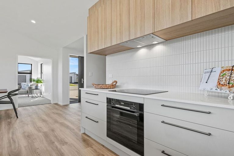 Photo of property in 16 Kite Street, Rolleston, 7614