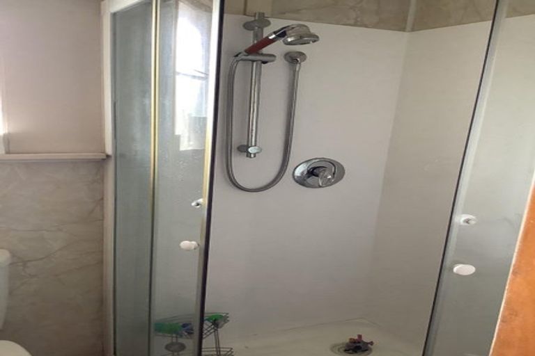 Photo of property in 39 Bentley Street, Russley, Christchurch, 8042