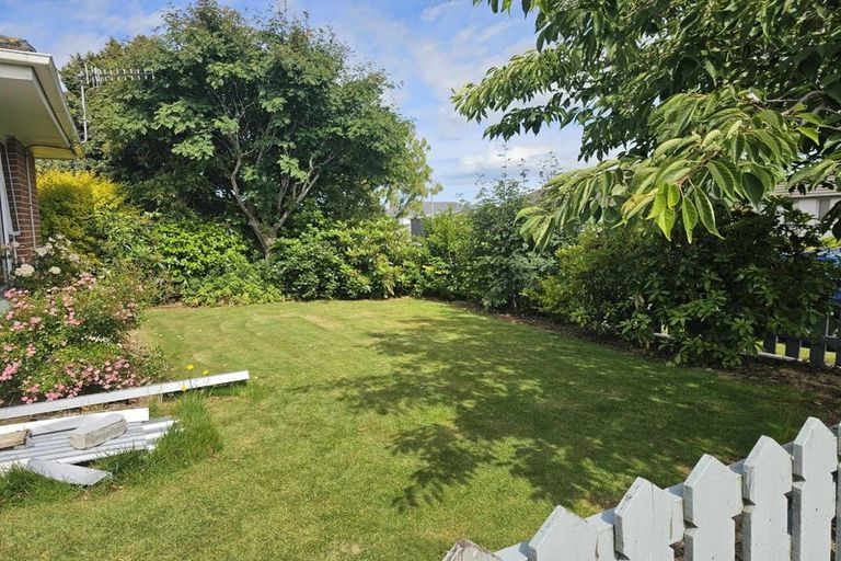 Photo of property in 57 Adamson Crescent, Glengarry, Invercargill, 9810