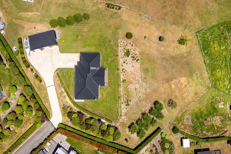 Photo of property in 38 Penrith Road, Poraiti, Napier, 4182