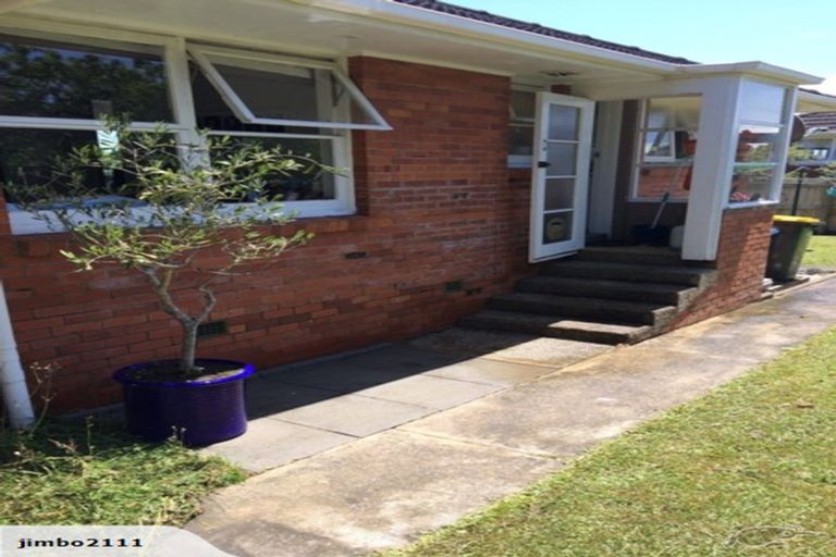 Photo of property in 4/28 Hemi Street, Narrow Neck, Auckland, 0622