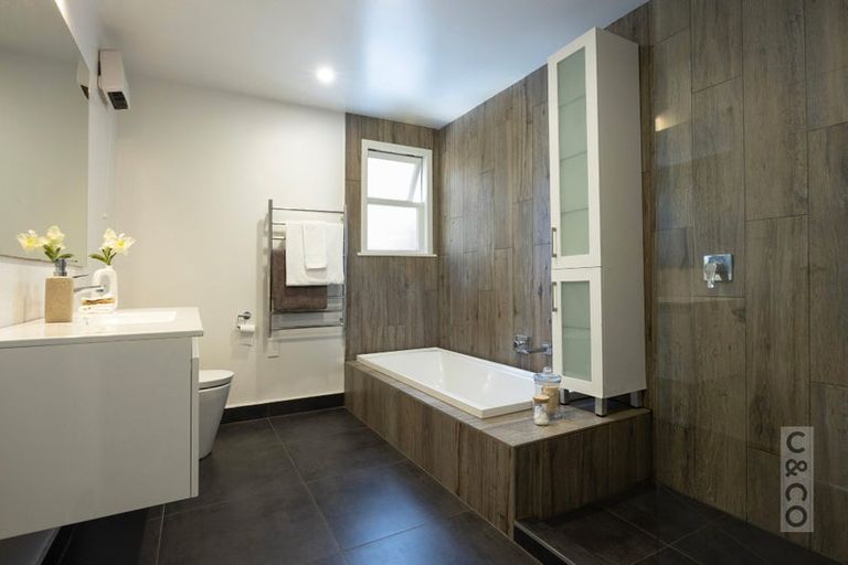 Photo of property in 23 Kaipara Portage Road, Riverhead, 0820