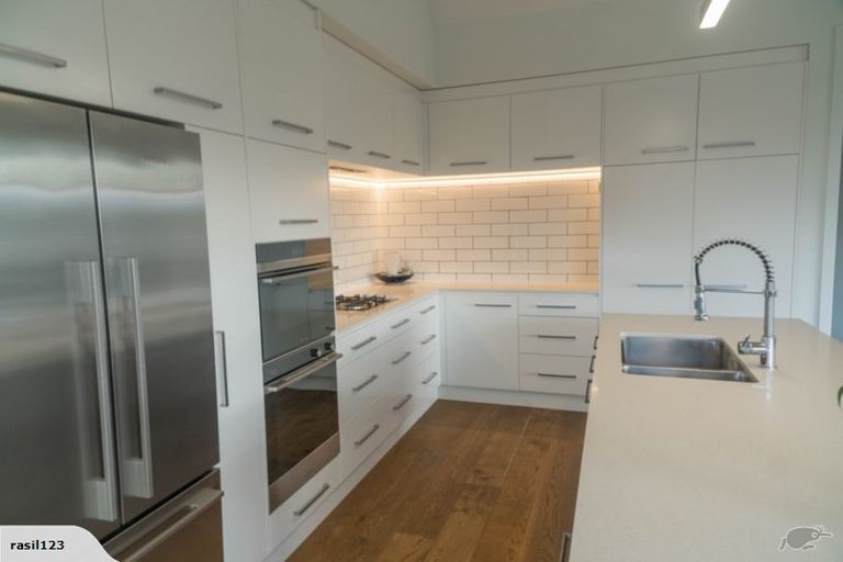 Photo of property in 48 Falconer Rise, Jacks Point, Queenstown, 9371