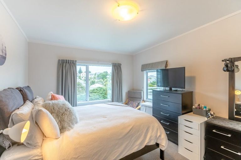 Photo of property in 1/121 Hataitai Road, Hataitai, Wellington, 6021
