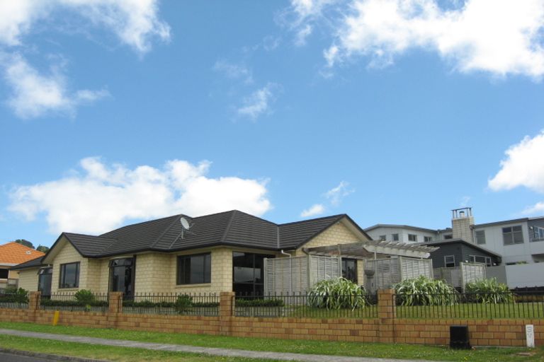 Photo of property in 269 Wellington Street, Pukekohe, 2120