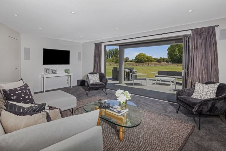 Photo of property in 342 Marshland Road, Marshland, Christchurch, 8083